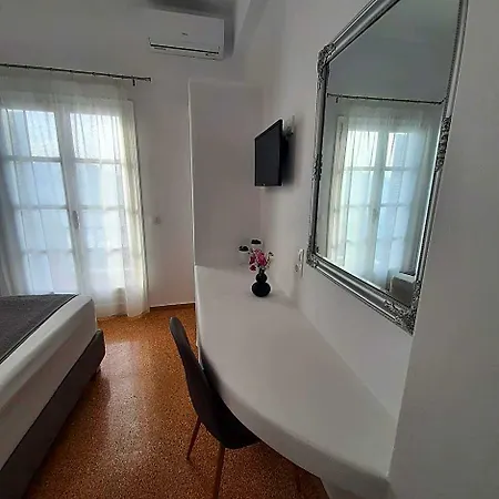 Hotel Flora &