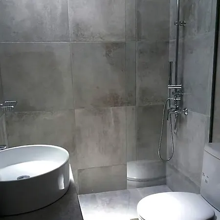 Hotel Flora & 3*